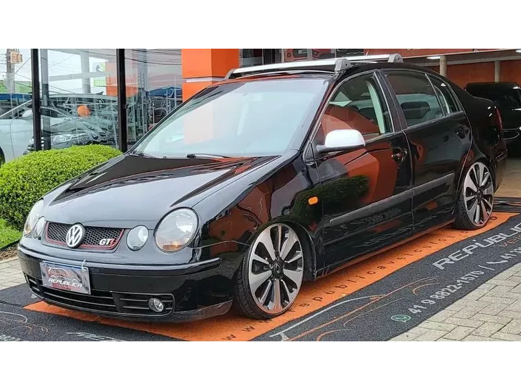 Volkswagen Polo Sedan Preto 2