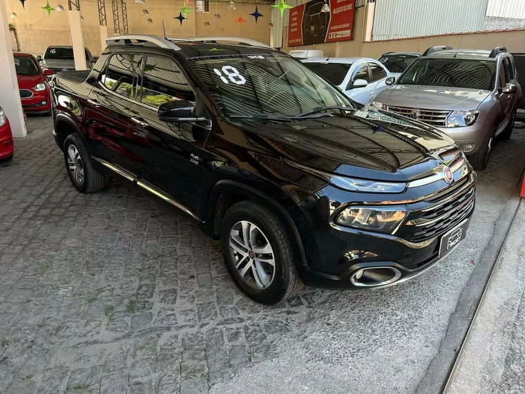 Fiat Toro Preto 1