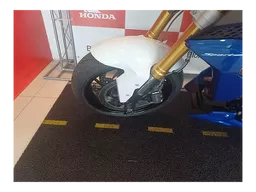 BMW F 900