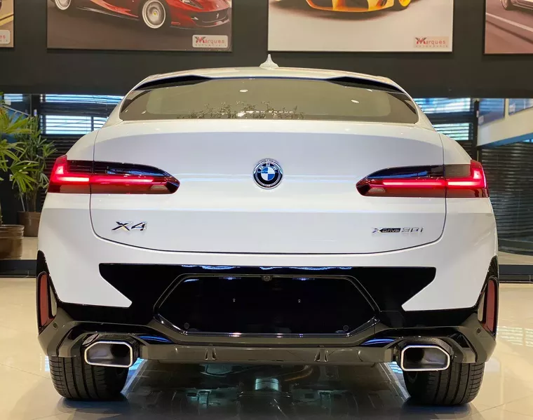 BMW X4 Branco 9