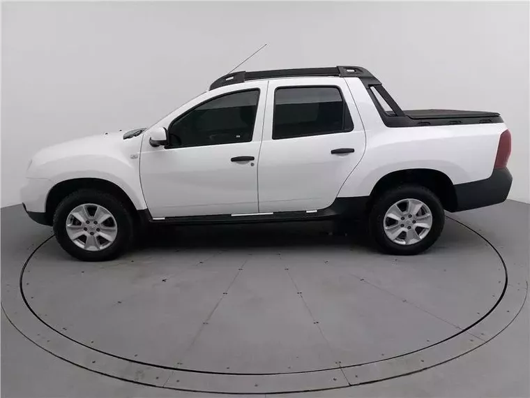 Renault Duster Oroch Branco 5