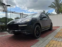 Porsche Cayenne à venda no RJ