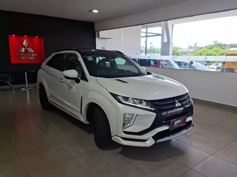 Mitsubishi Eclipse Cross Branco 16