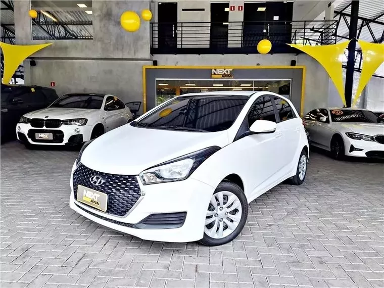 Hyundai HB20 Branco 8