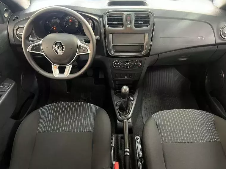 Renault Logan Branco 1