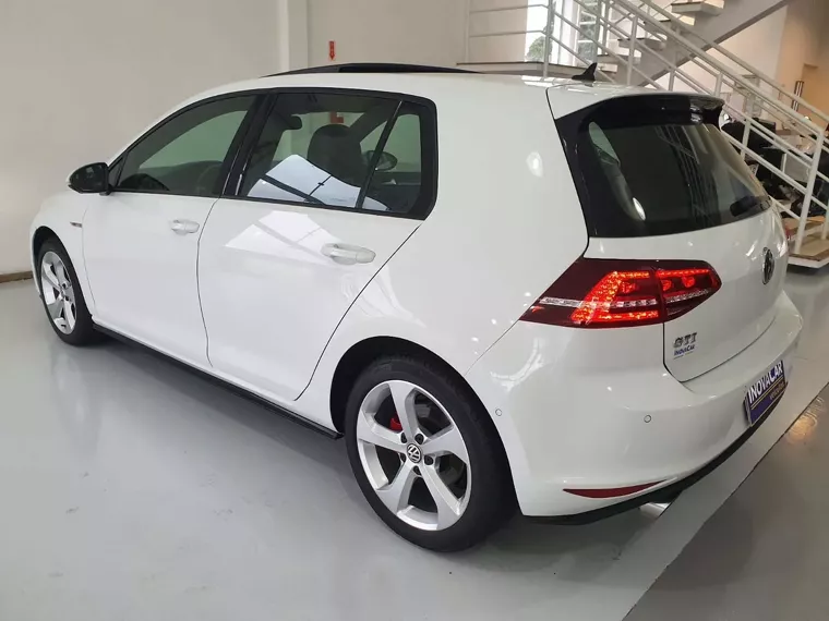 Volkswagen Golf Branco 5