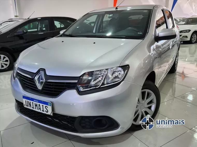 Renault Sandero Prata 9