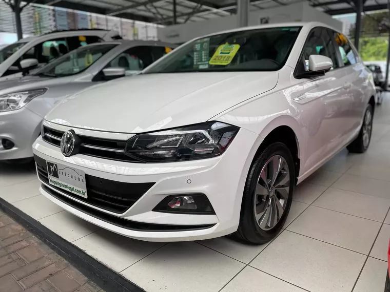 Volkswagen Polo Hatch Branco 6