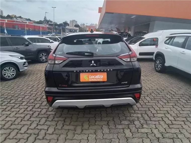 Mitsubishi Eclipse Cross Preto 8