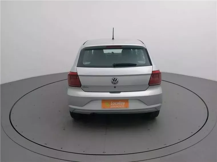 Volkswagen Gol Prata 14