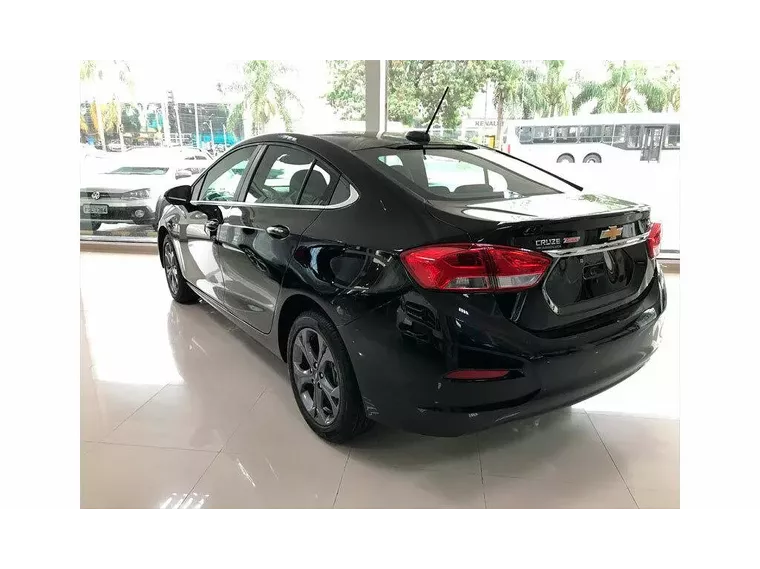 Chevrolet Cruze Preto 5