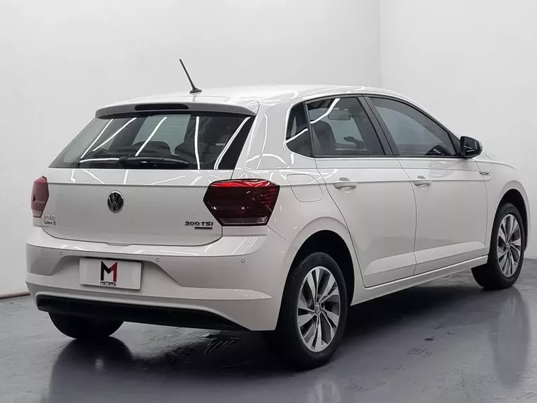 Volkswagen Polo Hatch Branco 1