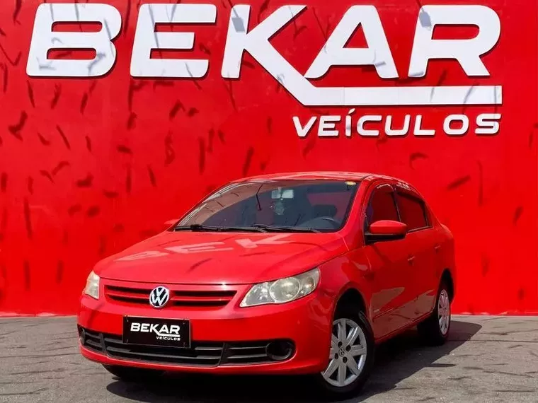 Volkswagen Voyage Vermelho 1