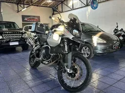F 900 GS
