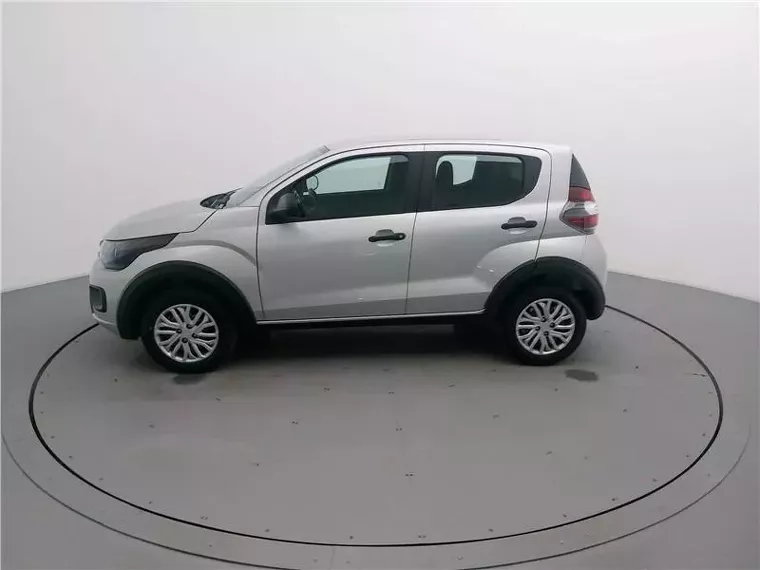 Fiat Mobi Prata 3