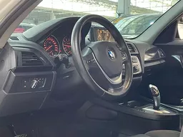 BMW 120i