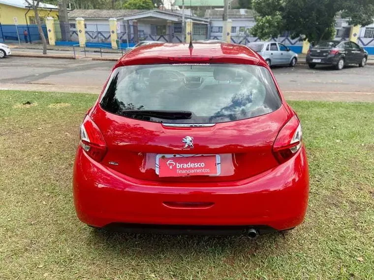 Peugeot 208 Vermelho 10