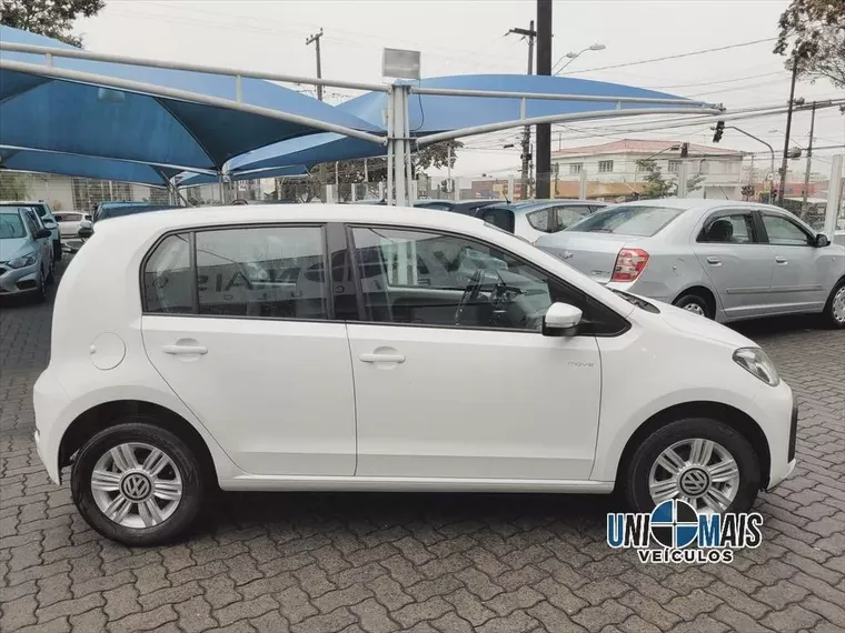 Volkswagen UP Branco 14