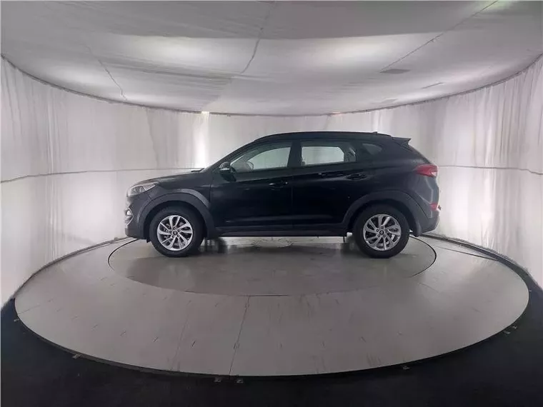 Hyundai Tucson Preto 14