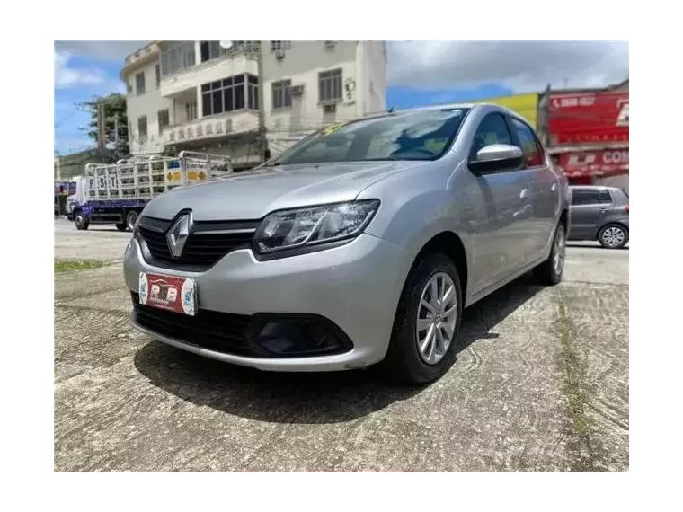 Renault Logan Prata 8