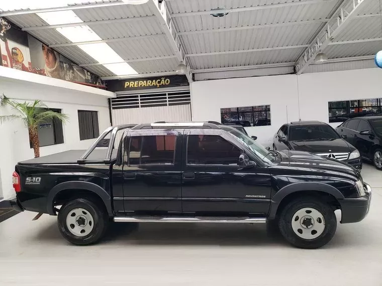 Chevrolet S10 Preto 1