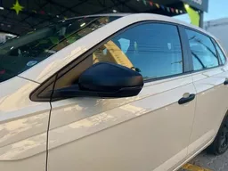 Volkswagen Polo Hatch
