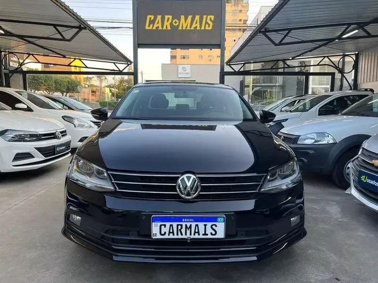 Volkswagen Jetta Preto 13