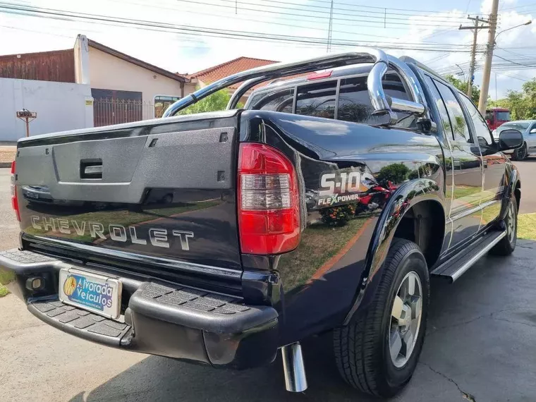 Chevrolet S10 Preto 4