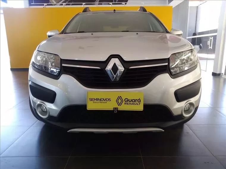 Renault Sandero Prata 2