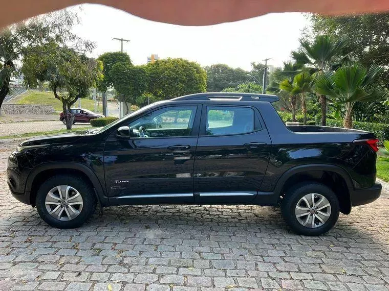 Fiat Toro Preto 7