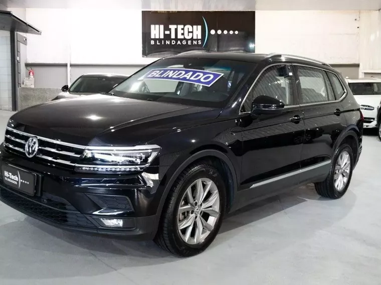 Volkswagen Tiguan Preto 13