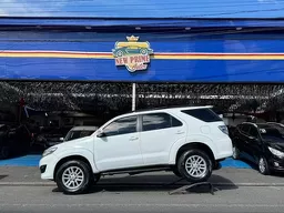 Toyota Hilux SW4