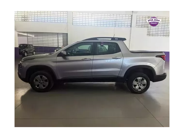 Fiat Toro Prata 2