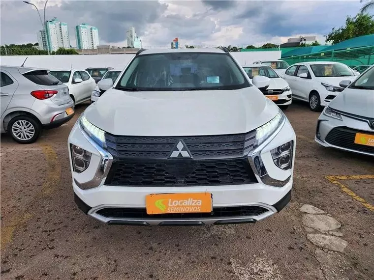 Mitsubishi Eclipse Cross Branco 7