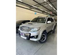 Toyota Hilux SW4