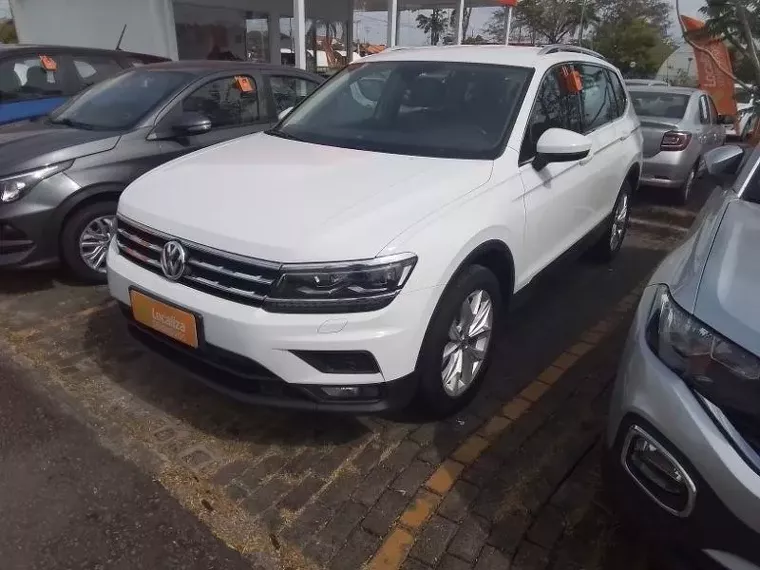 Volkswagen Tiguan Branco 4