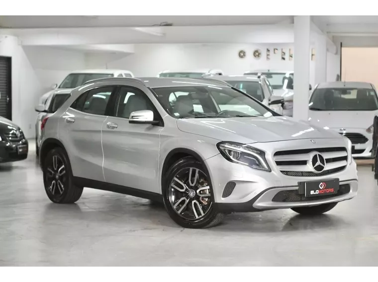 Mercedes-benz GLA 200 Prata 9