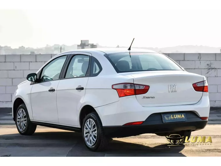 Fiat Grand Siena Branco 10