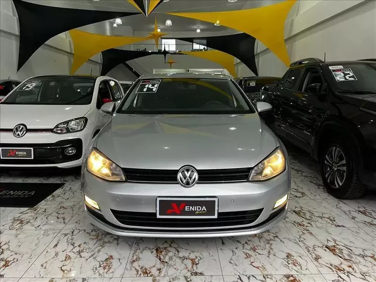 Volkswagen Golf Prata 1