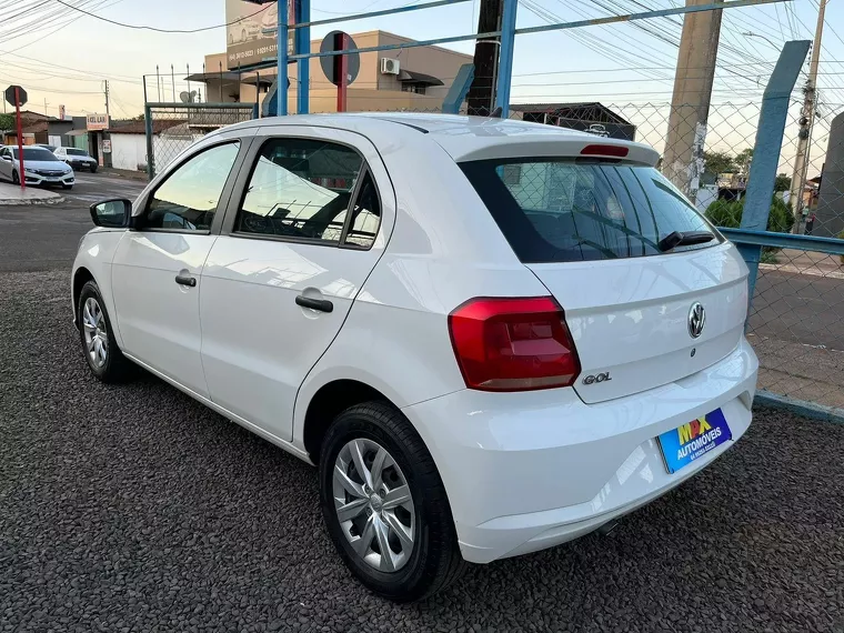 Volkswagen Gol Branco 2