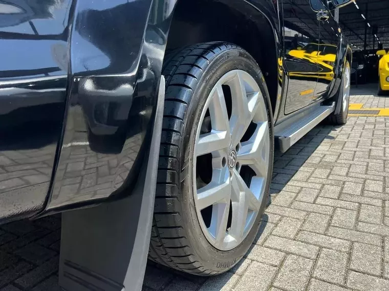 Volkswagen Amarok Preto 8