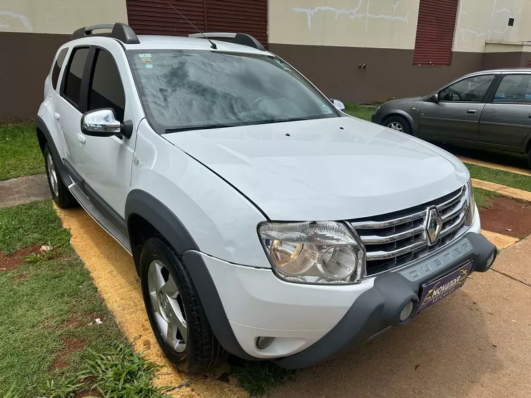 Renault Duster Branco 1