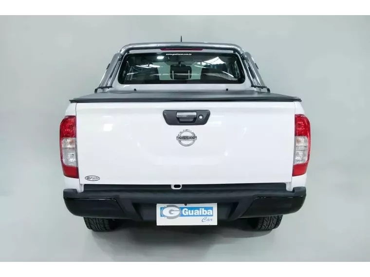 Nissan Frontier Branco 19