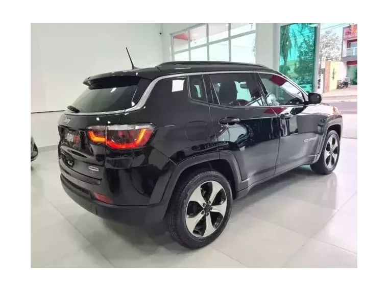 Jeep Compass Preto 4