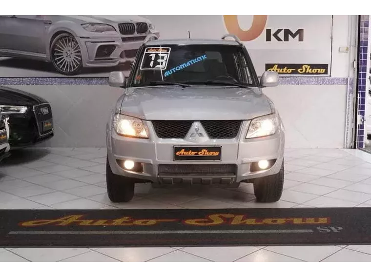 Mitsubishi Pajero TR4 Prata 18