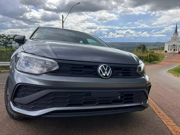 Volkswagen Polo Hatch Branco 1