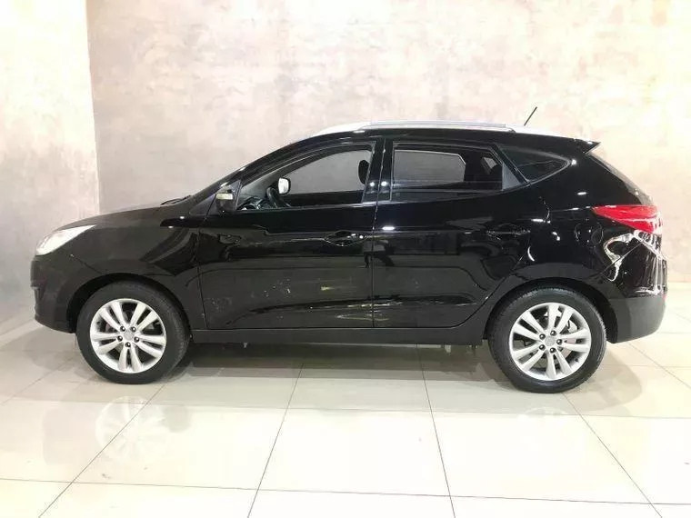 Hyundai IX35 Preto 14