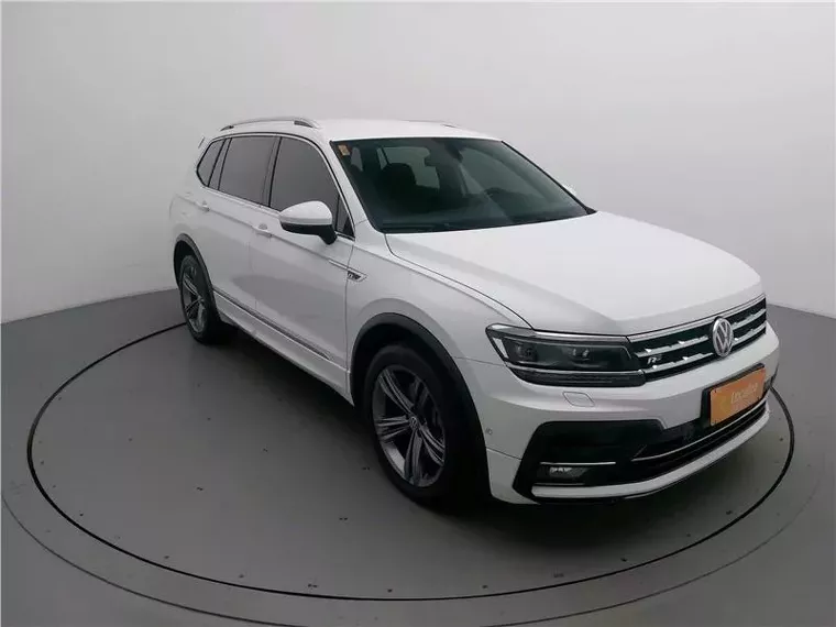 Volkswagen Tiguan Branco 15