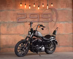 Sportster 883