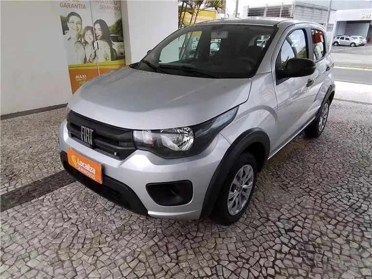 Fiat Mobi Prata 1